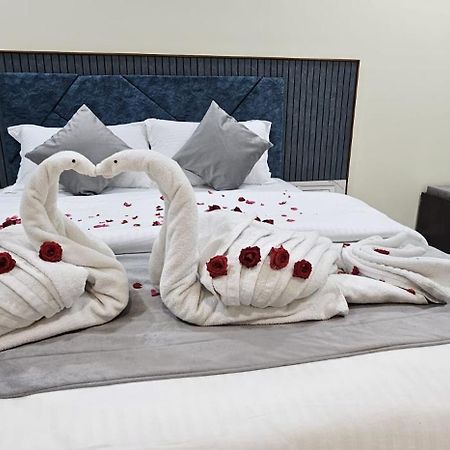 Jai Raja'S Tower Hotel Karaikkudi Bagian luar foto